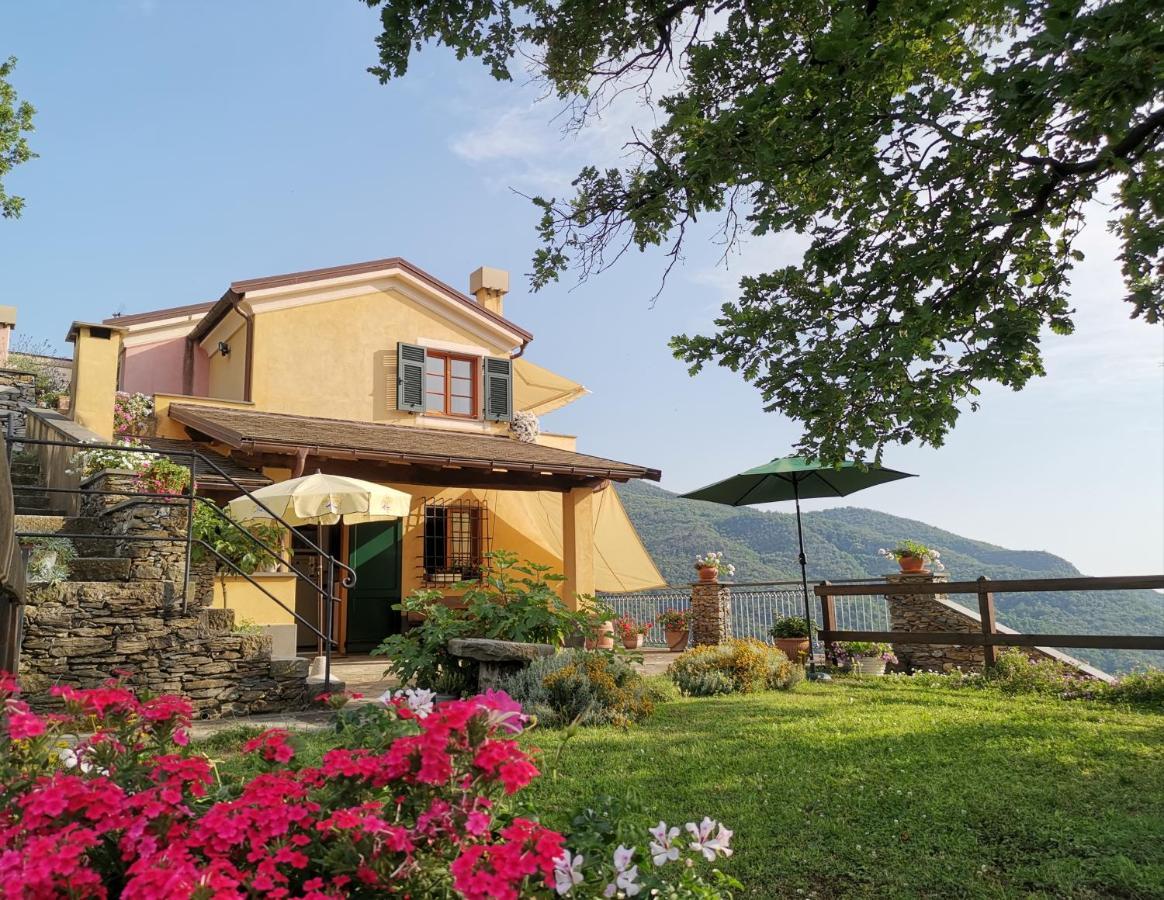 Bed and Breakfast Elsa House Mezzanego Экстерьер фото